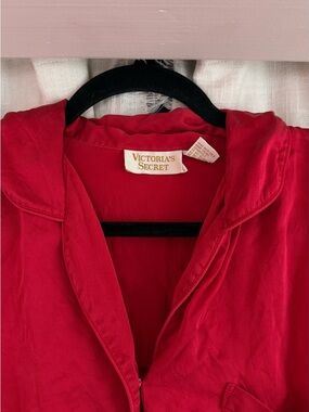 Vintage Victoria’s Secret Gold Label 100% Silk Pajama Set - SMALL